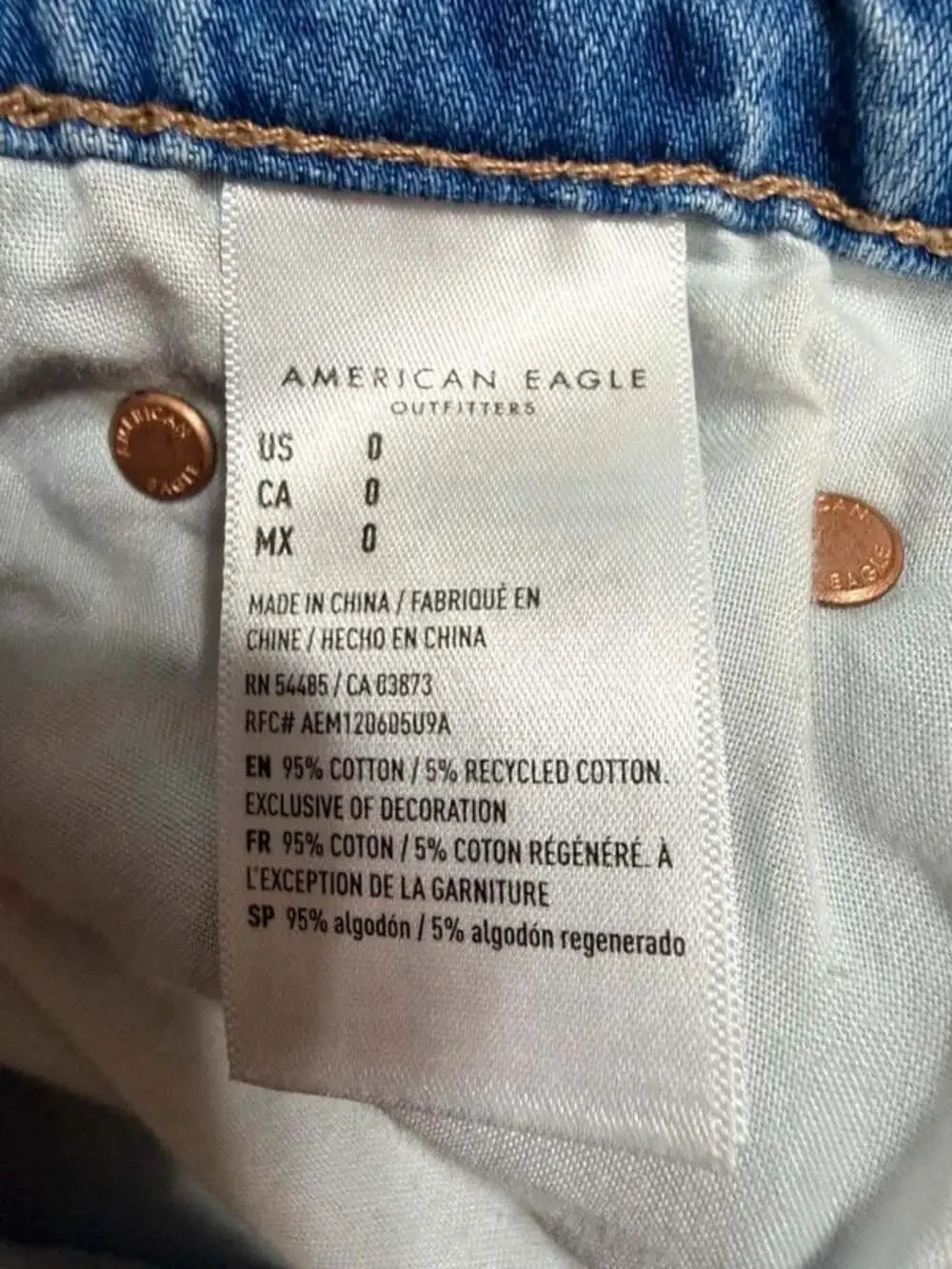 American Eagle Baggy Mom Short with Floral Print